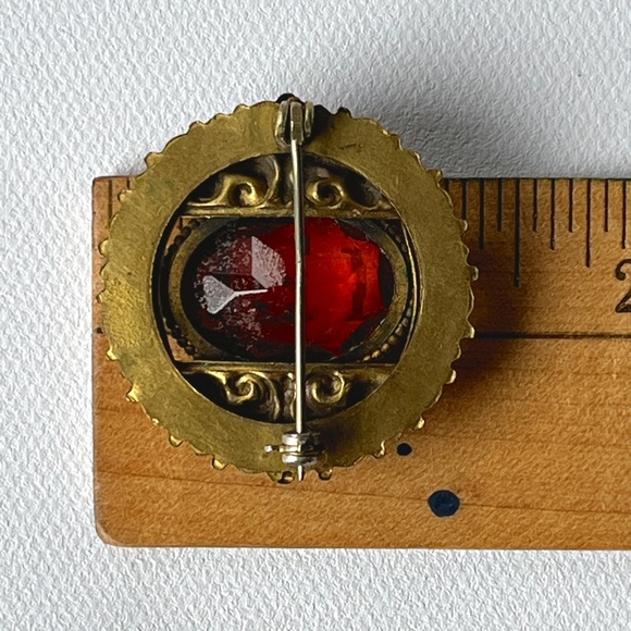 Vintage Etruscan Brooch Brass Natural Pearl Amber Glass Cabochon - Picture 2 of 8